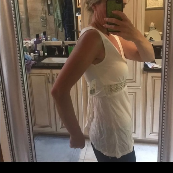 Gorgeous NWT: cream and sliver beaded halter M - Picture 2 of 10